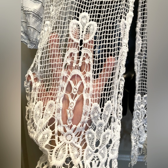 SLOANE ROUGE Boho Crochet Open Back Top size M - Picture 5 of 11
